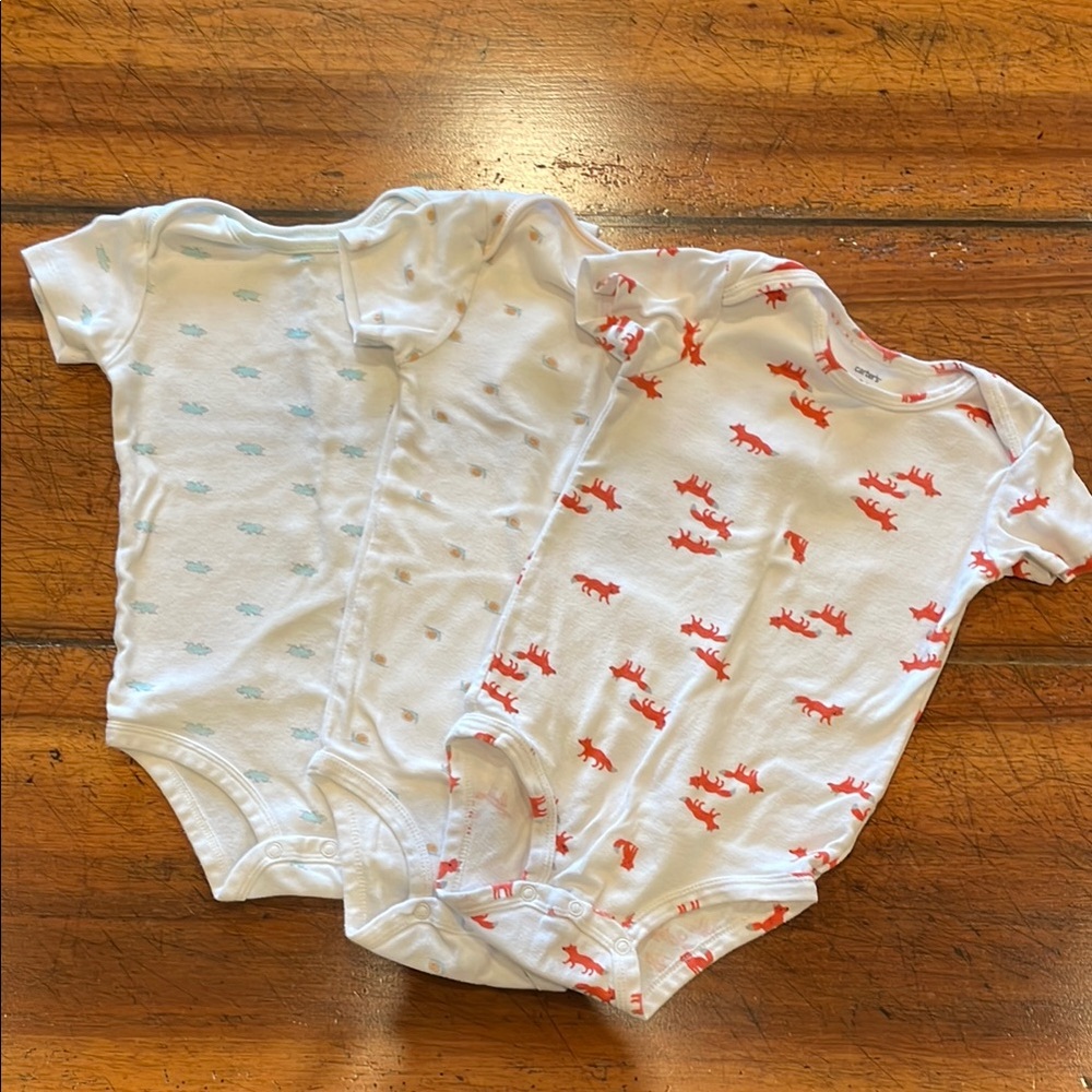 COPY - CARTERS | Set of 3 Bodysuits | 24 months